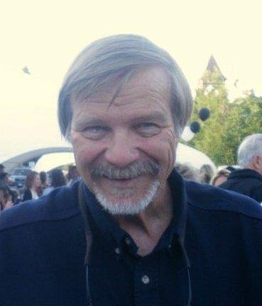 Jim Schmidt's album, Profile Pictures