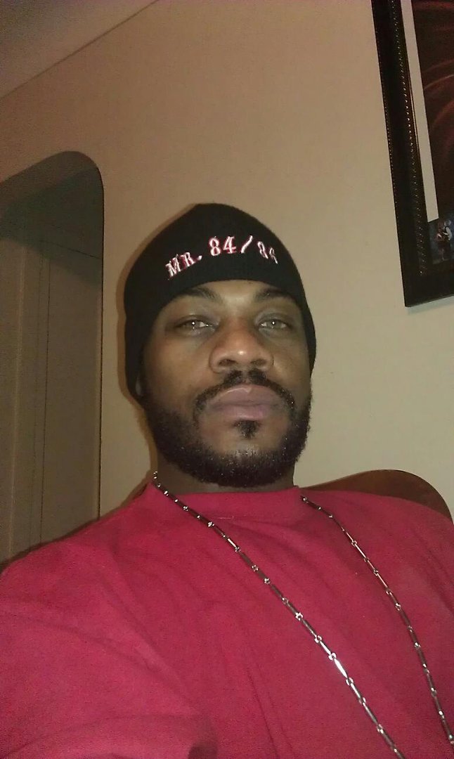 Undre Lay's album, Mobile Uploads