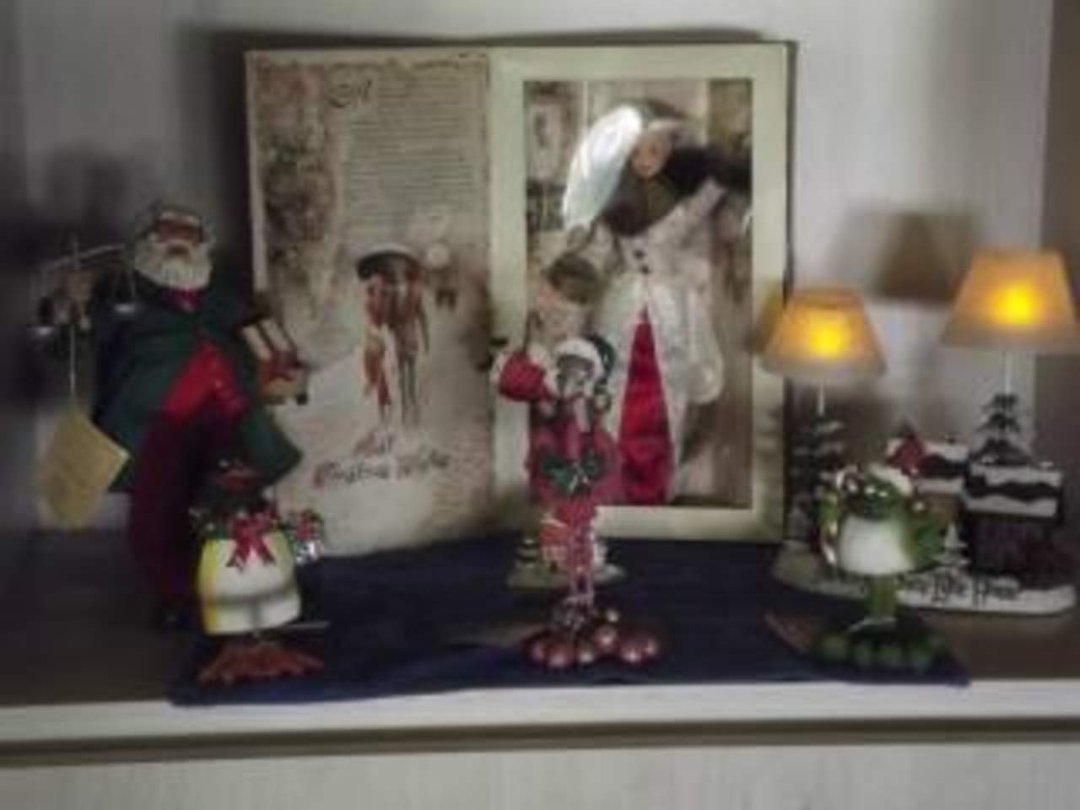 Peter Hibbard's album, Christmas Decorations 2011