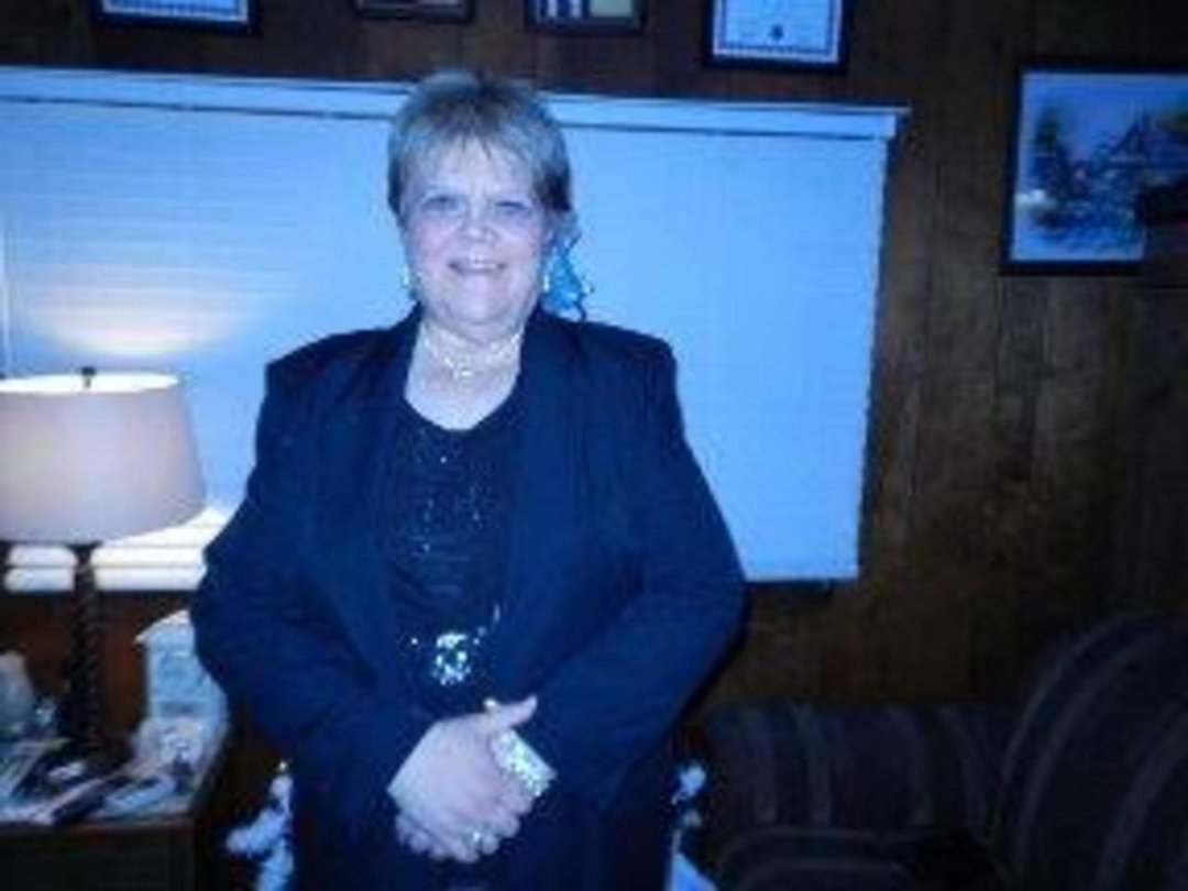 Robin Davis-Eagan's album, Profile Pictures
