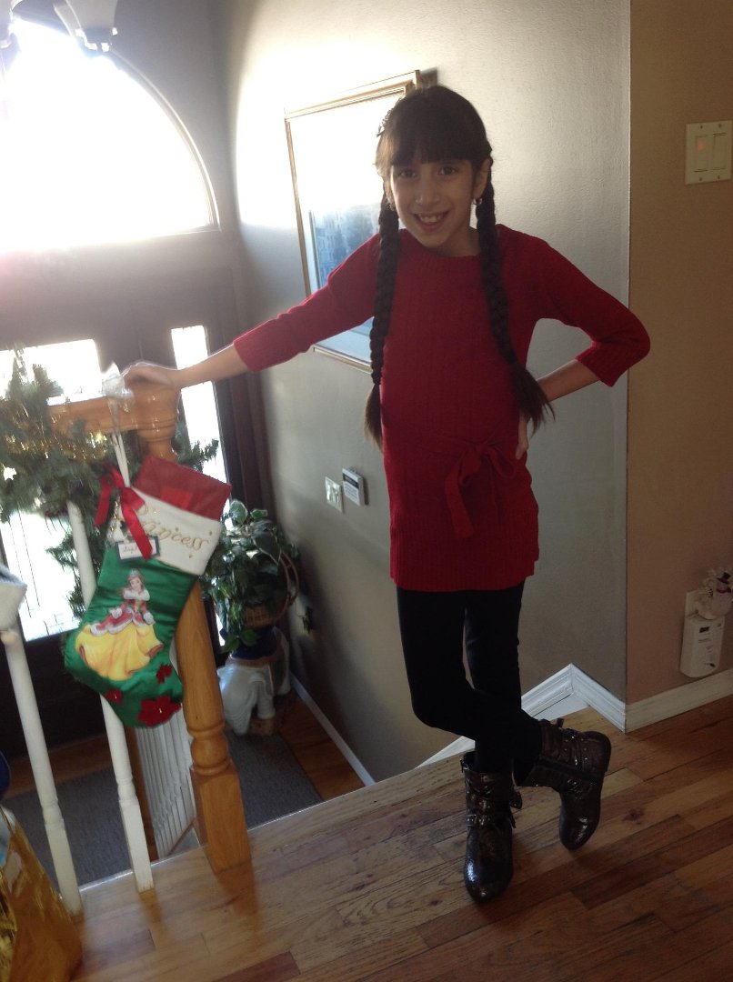 Adelaide Sperrazza's album, Christmas aliens