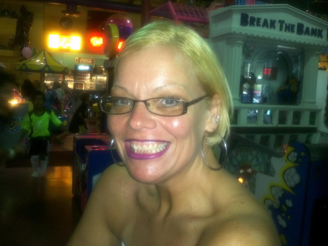 Stacy Keller's album, Mobile Uploads