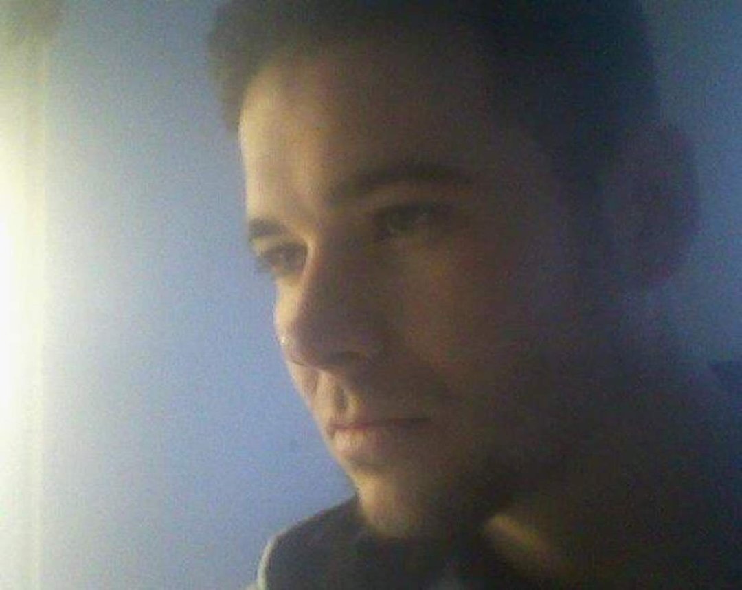 Dan Everett's album, Profile Pictures