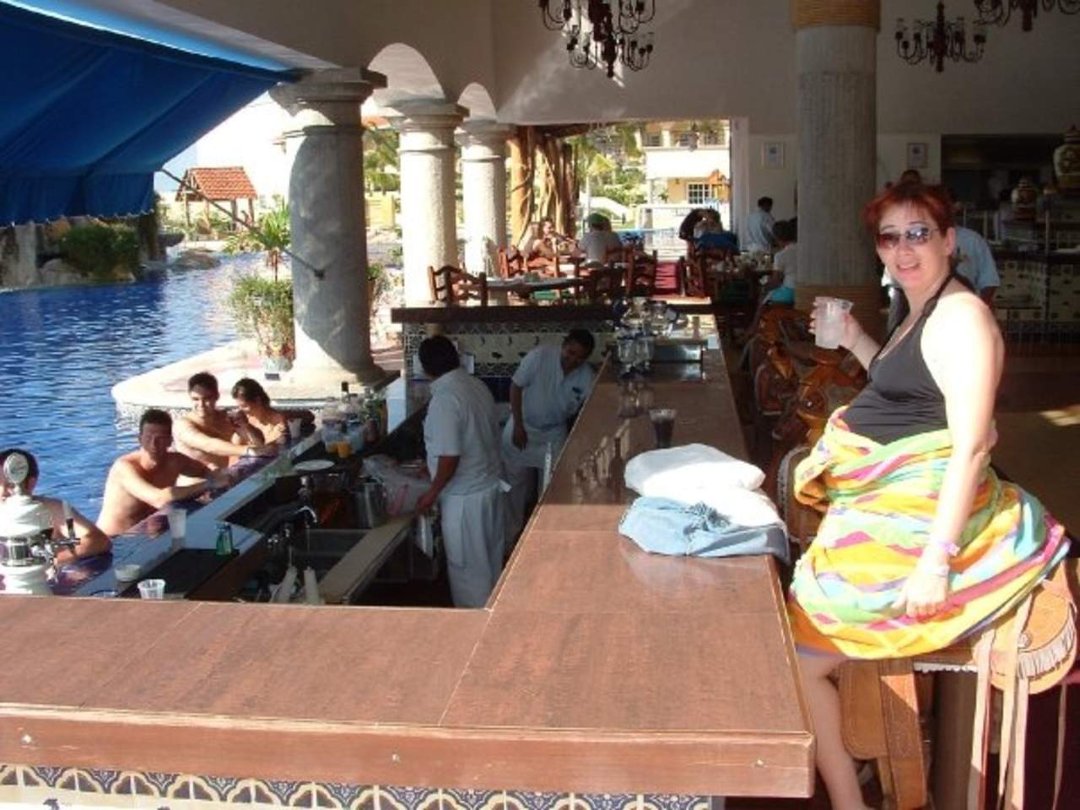 Darin Clegg's album, Cancun