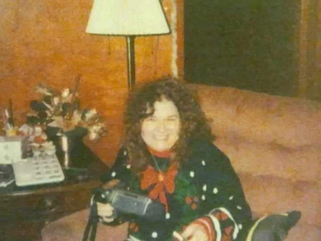 Retha Henderson's album, Mobile Uploads