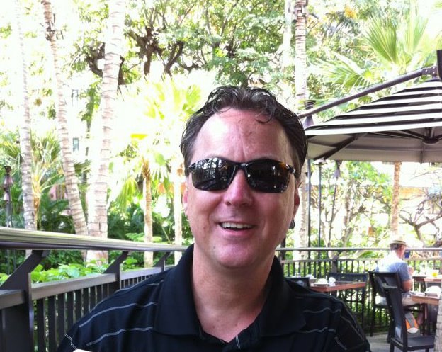 Thomas Somics' album, Profile Pictures