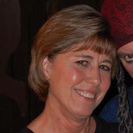 Cynthia Hyles' album, Profile Pictures