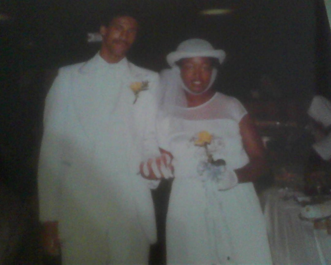 H Yetta Bennett's album, Mobile Uploads