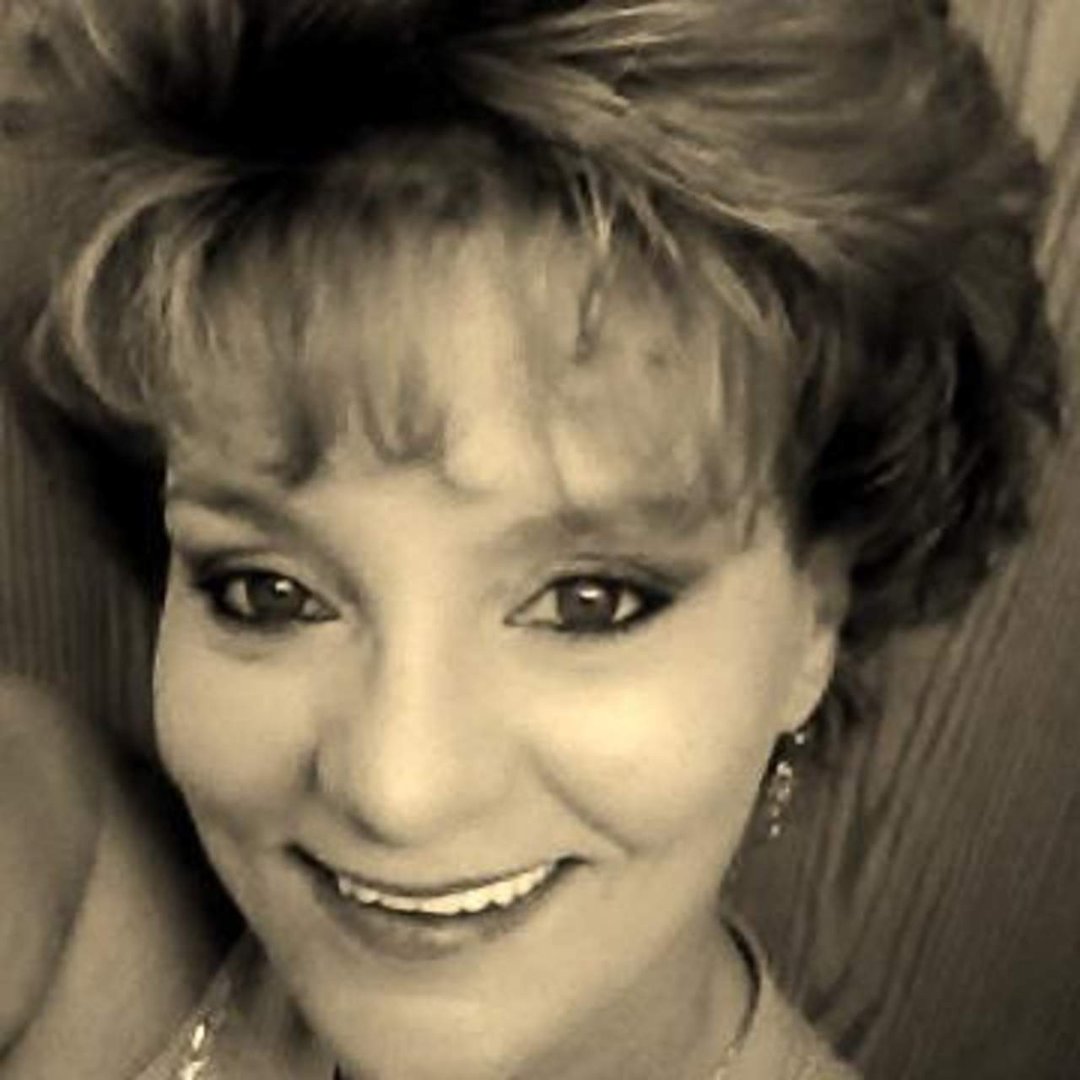 Dianna Bauer's album, Profile Pictures