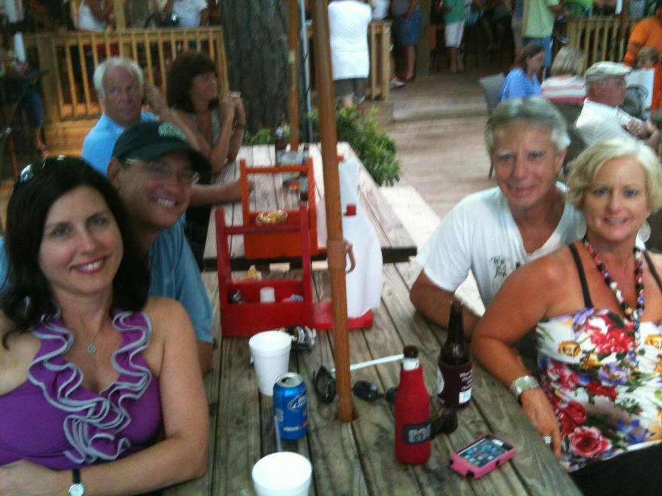 Pauline Echols' album, Mobile Uploads