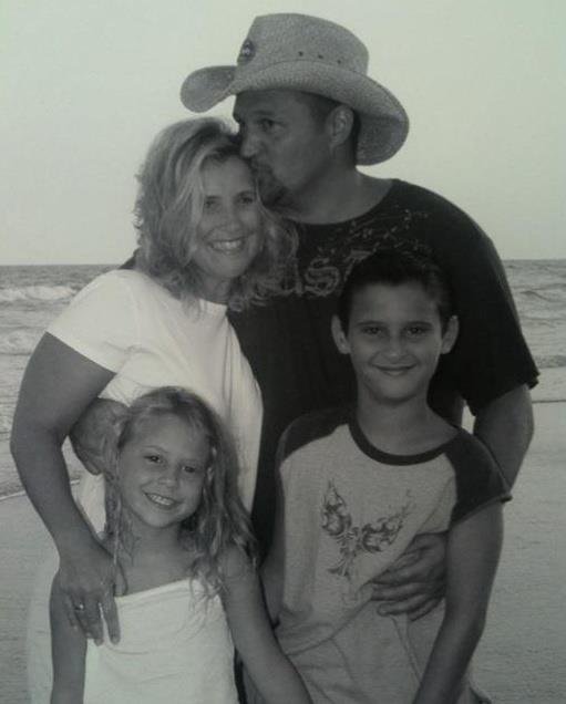 Dennis Johnson's album, Profile Pictures
