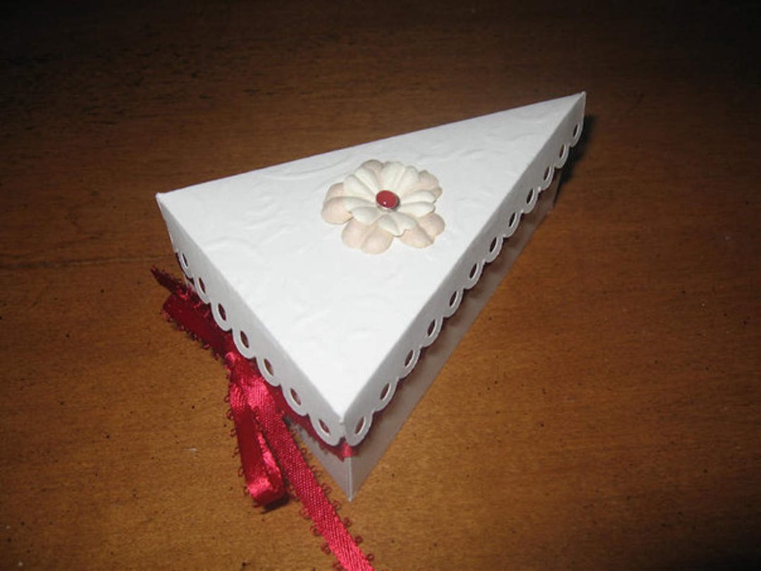 Lyn Knarr's album, Wedding Favor Samples