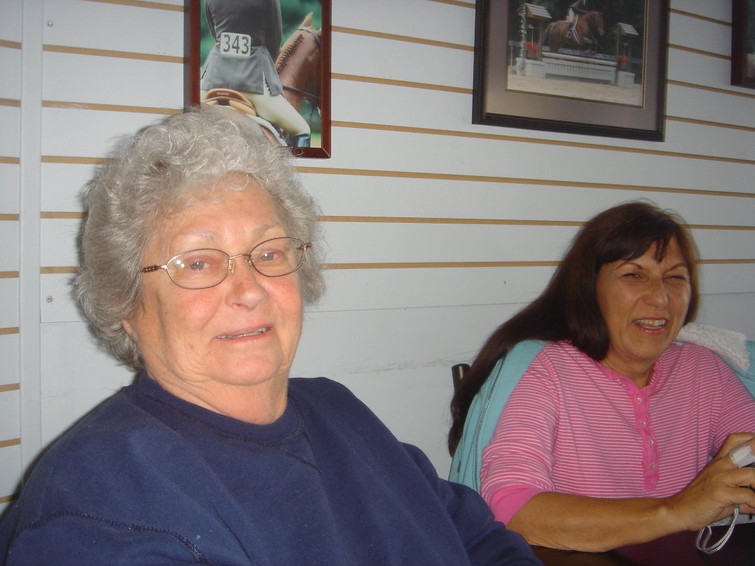 Shirley Graves' album, Profile Pictures