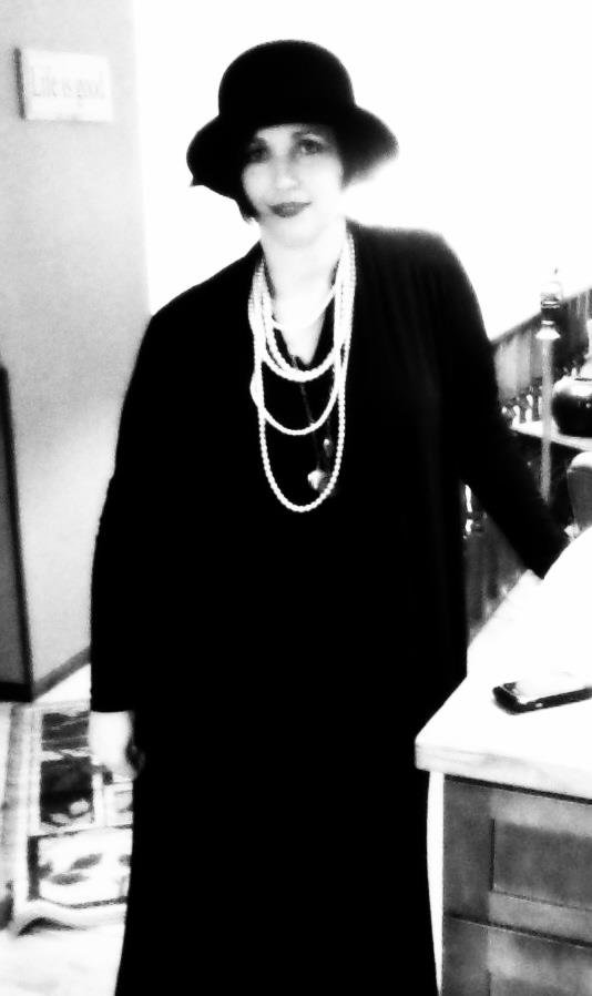 Elizabeth Walker's album, Profile Pictures