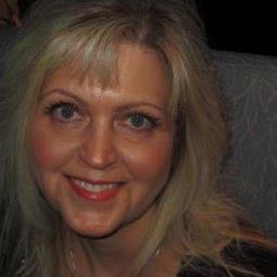 Joyce Pakos' album, Profile Pictures