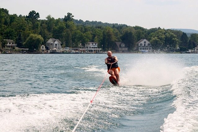Ray Della's album, Profile Pictures