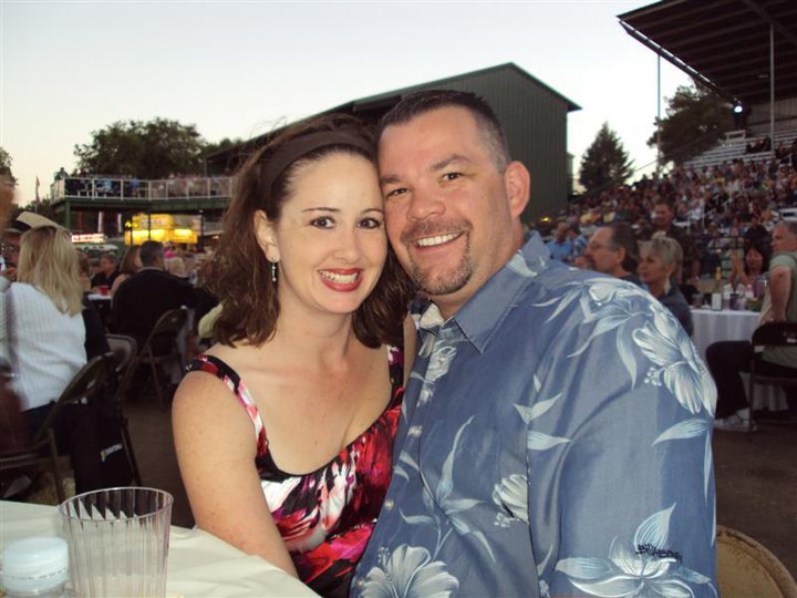 Chuck Sweeny's album, Profile Pictures
