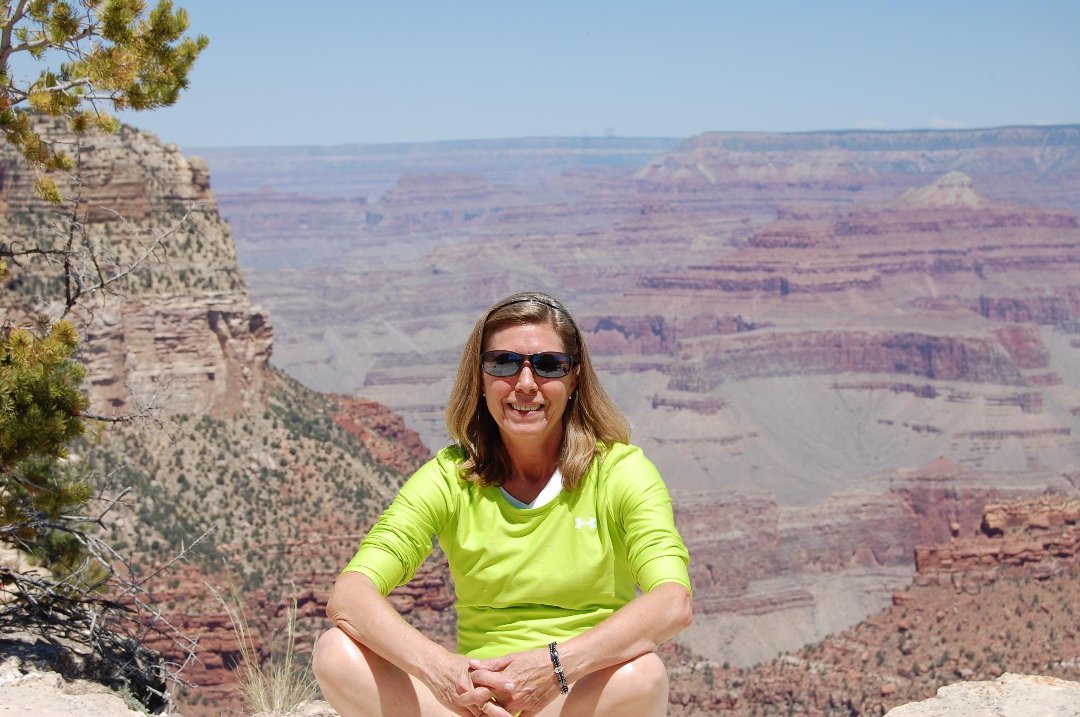 Cynthia Hyles' album, Profile Pictures