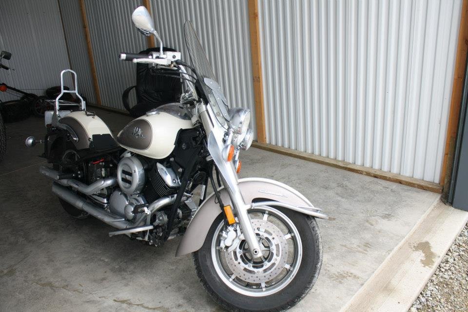 John Chmidling's album, Dirty bike