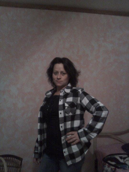 deloise mcClanahan's album, family2