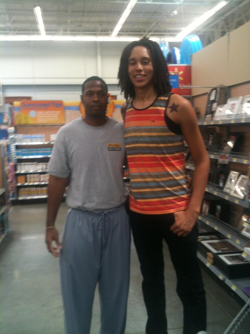 Larry Chatman's album, Mobile Uploads