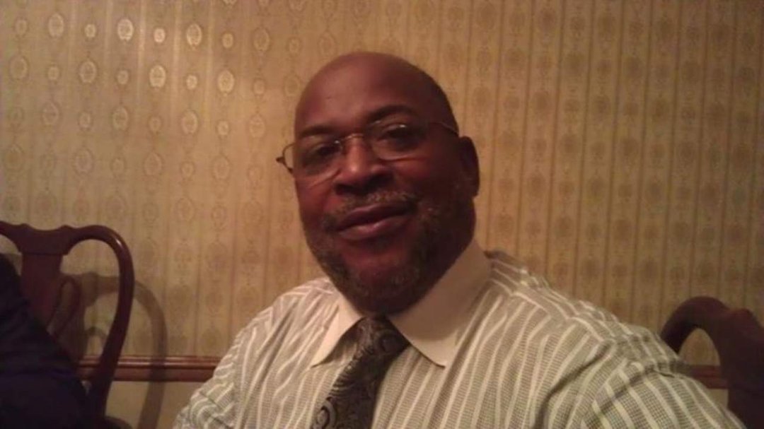 Reginald Rogers' album, Mobile Uploads