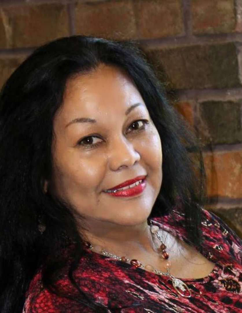 Gladys Geren's album, Profile Pictures