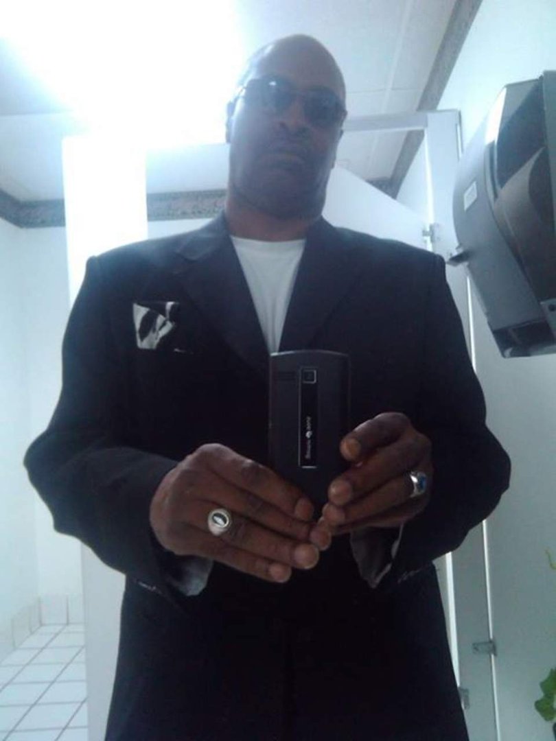 Wiley Wiggins' album, Mobile Uploads