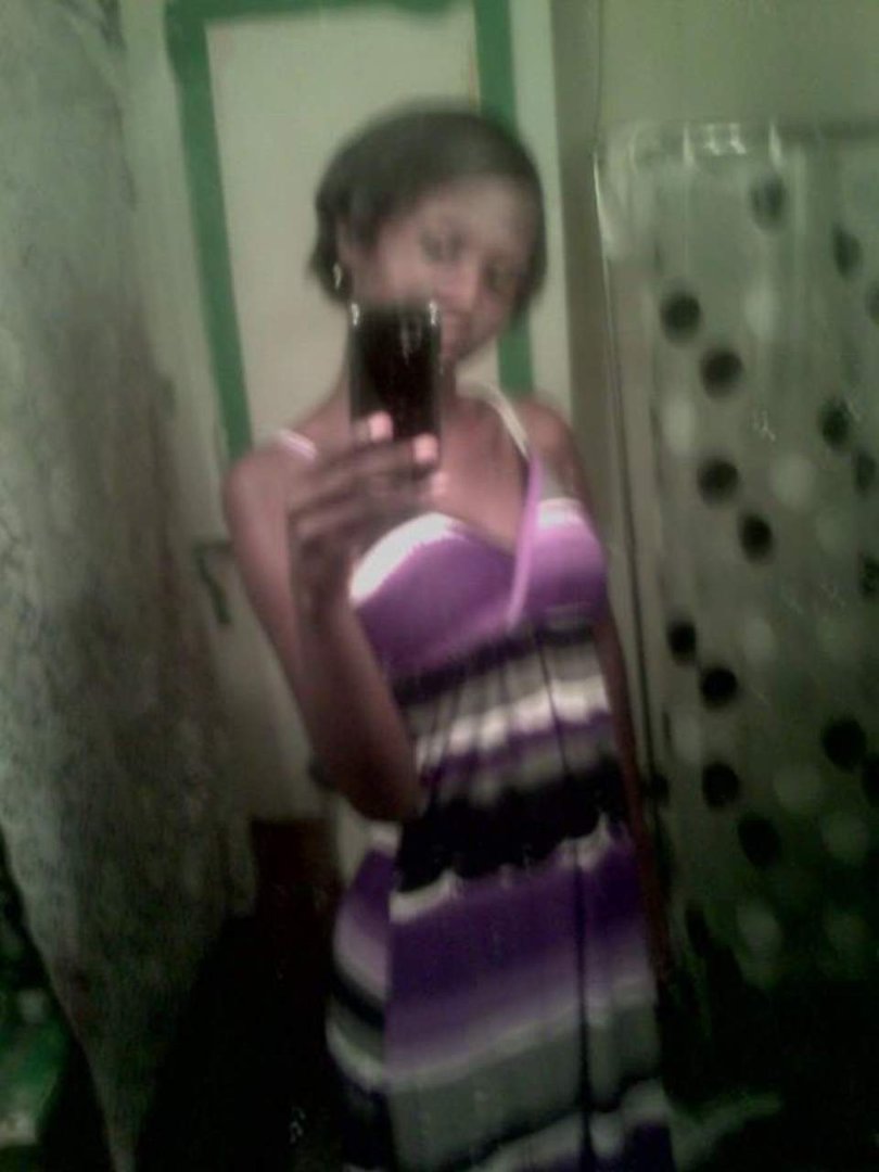 Melicia thomas' album, Mobile Uploads