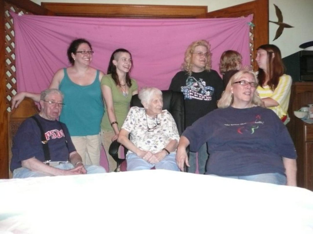 Frances Williams' album, 5 Generations Reunion