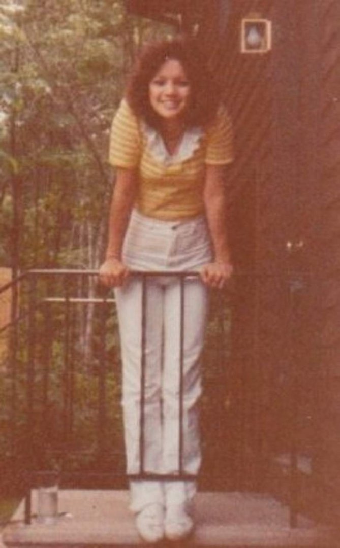 Danielle Hanks' album, Profile Pictures