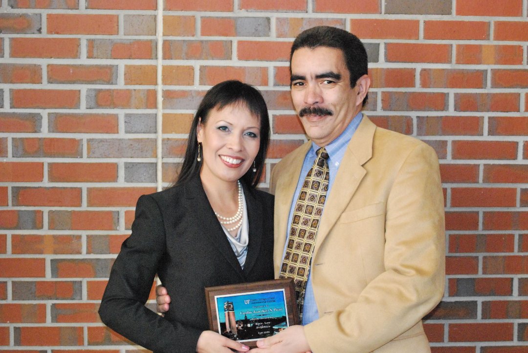 Gerardo Rivera's album, Profile Pictures