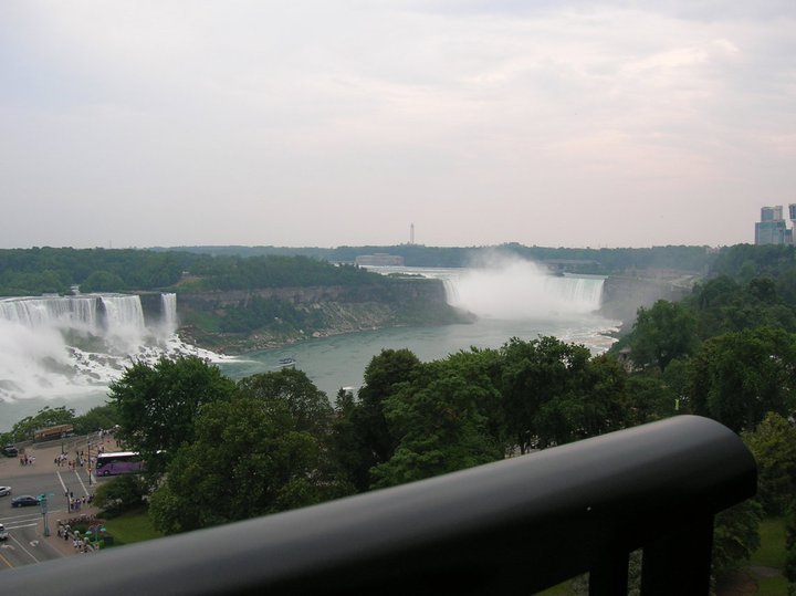 Leslie Comer's album, Niagara Falls
