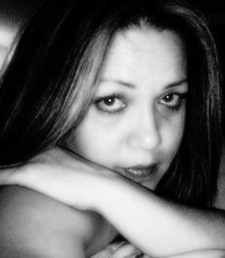 Danielle Hanks' album, Profile Pictures