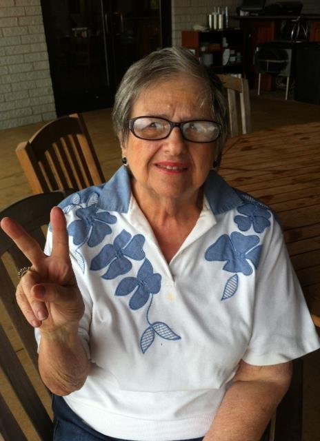 Lenore Foreman's album, Profile Pictures