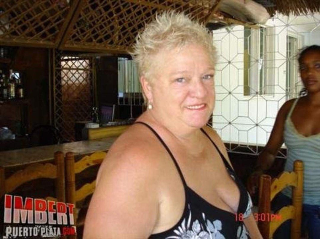 Sharon Underhill's album, Profile Pictures