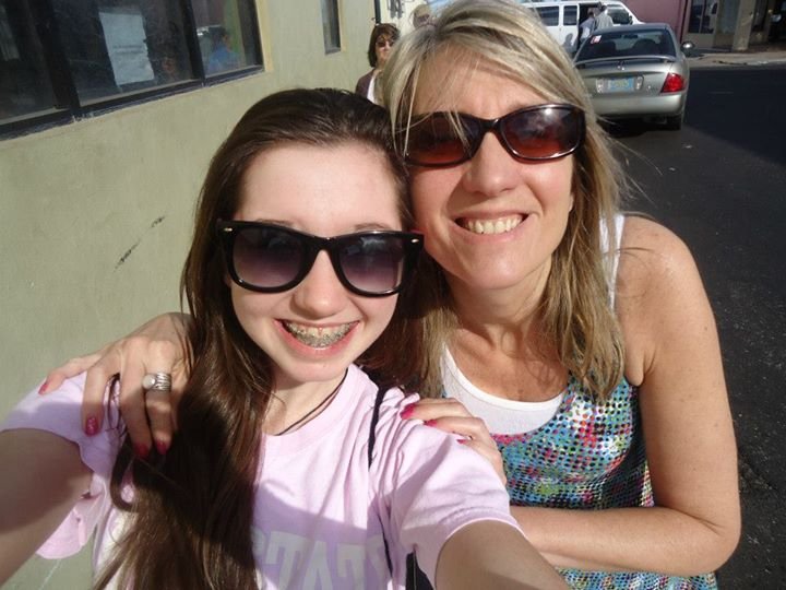 Jennifer Ayers' album, family