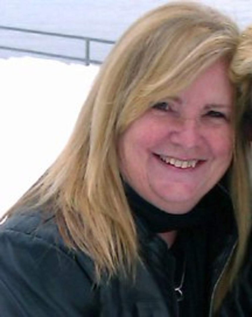 Janet Lindeman's album, Profile Pictures
