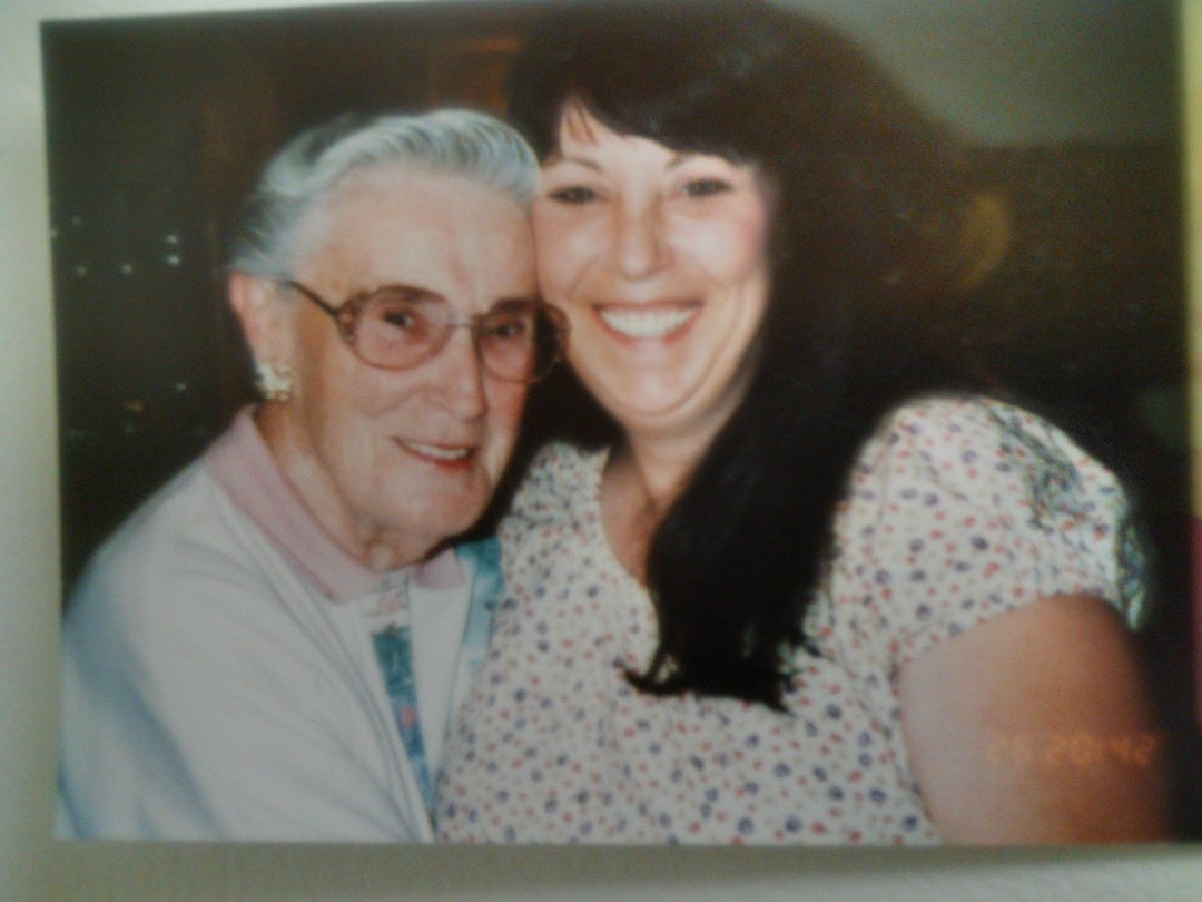 Marilyn Harris' album, Mobile Uploads