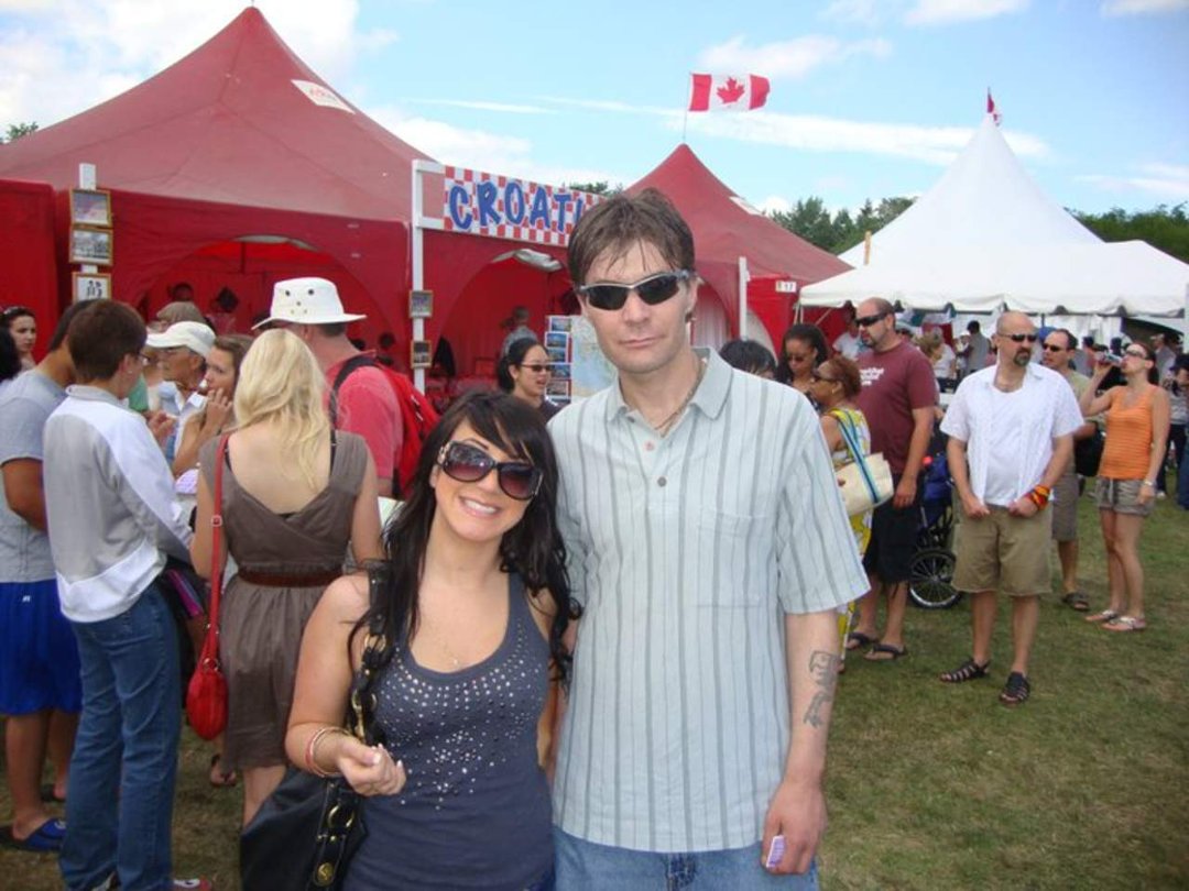 g. wayne dunphy's album, Profile Pictures