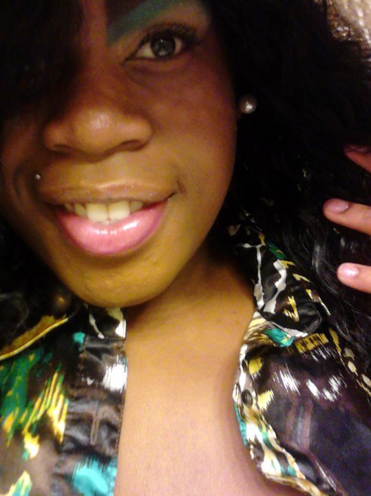 Lashonda Gray's album, Profile Pictures