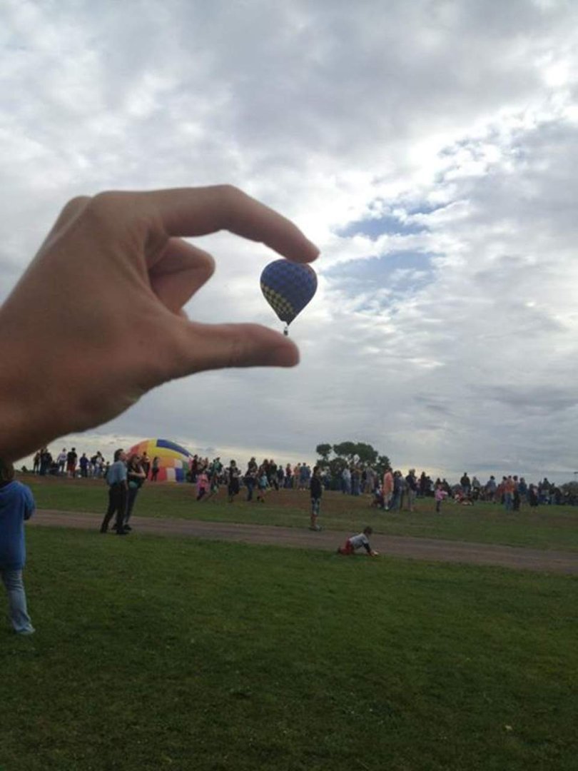 Shell Acker's album, Mobile Uploads
