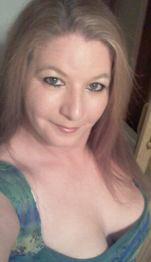 Julie Hawk's album, Profile Pictures