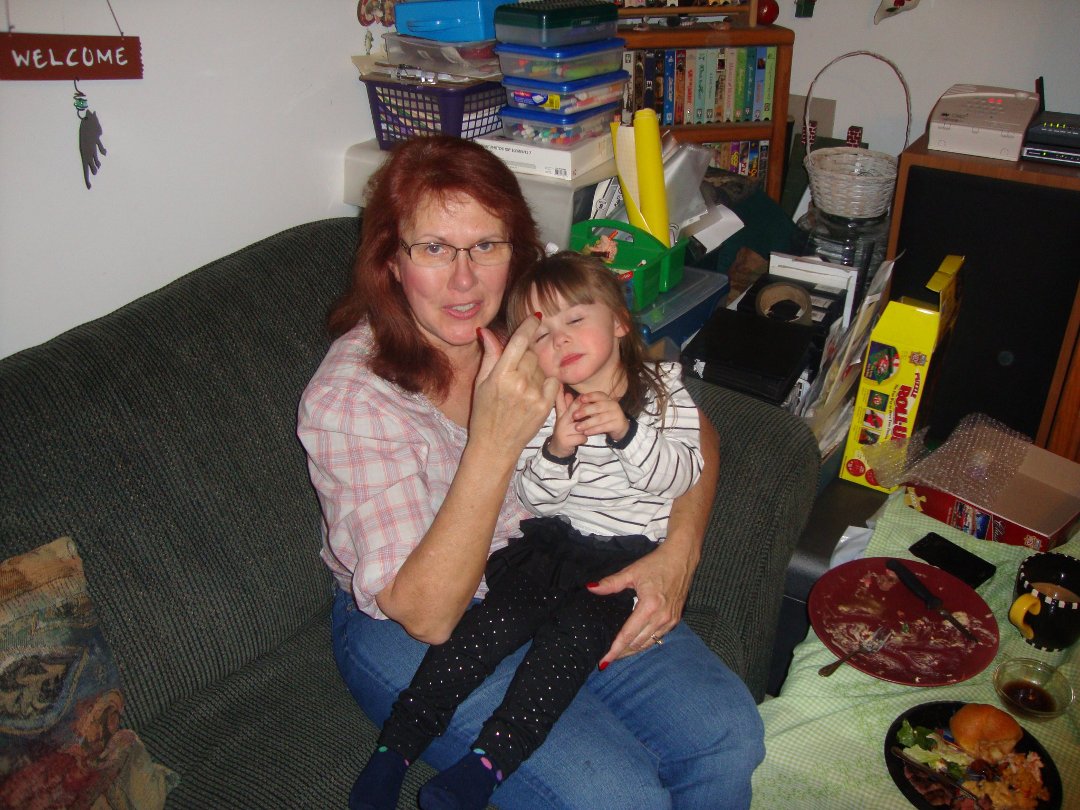 Pam Graham's album, Profile Pictures