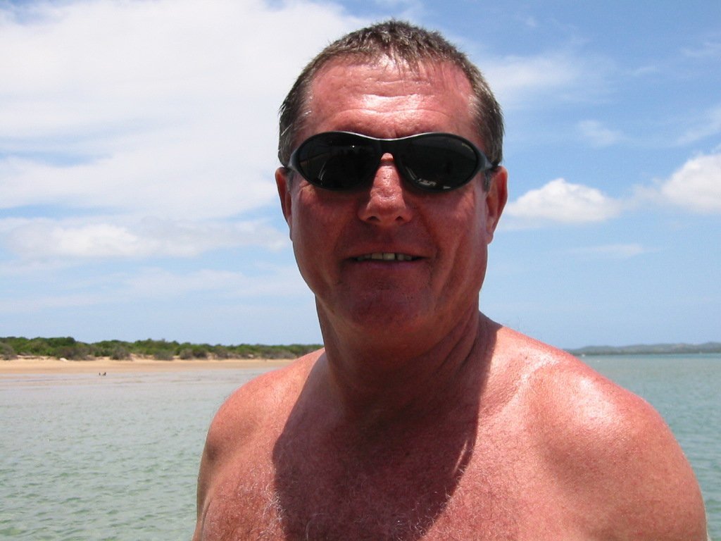 Malcolm Donald's album, Profile Pictures