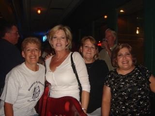 Cindy Hall's album, Profile Pictures