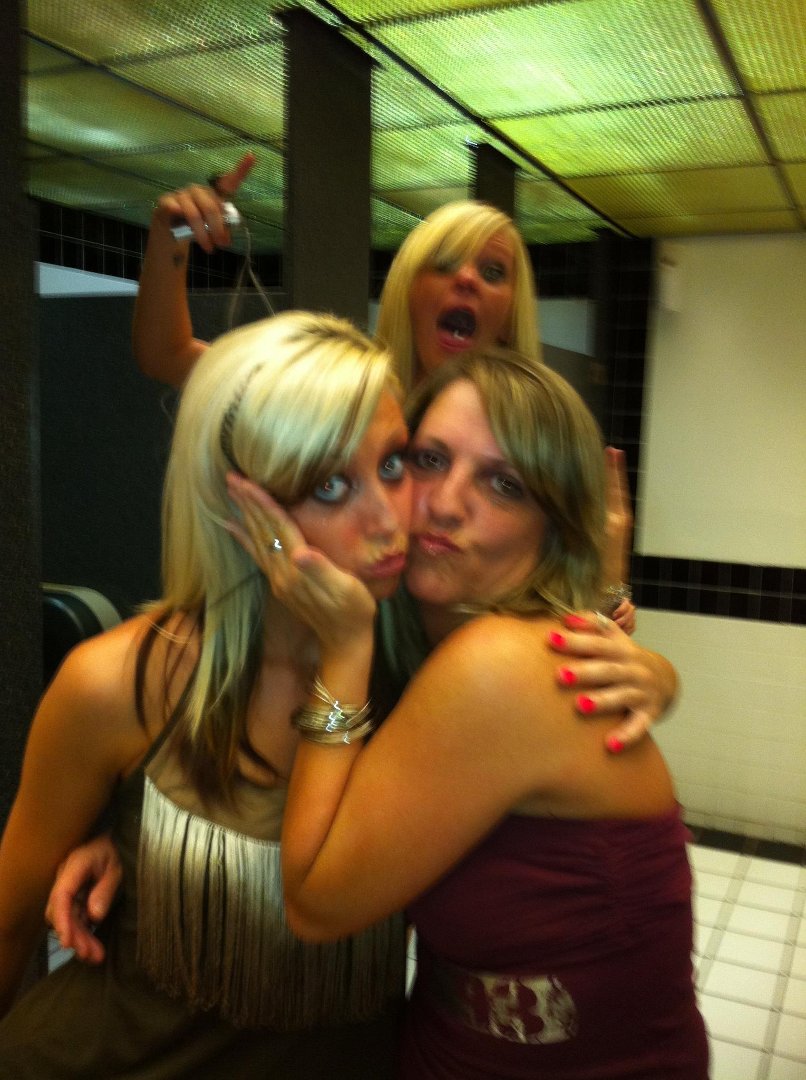 Sandi Skinner's album, Mobile Uploads