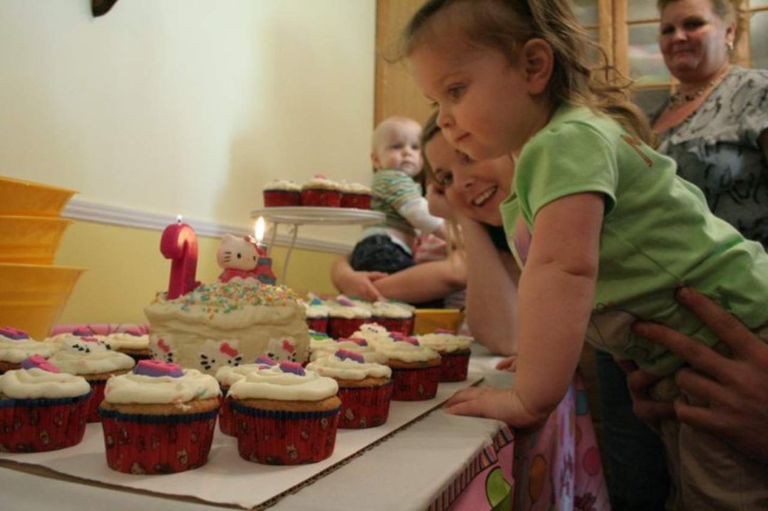 JuliaMae Pitner's album, Makayla turns 2
