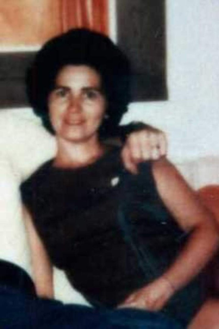 Joan Hardman's album, Profile Pictures