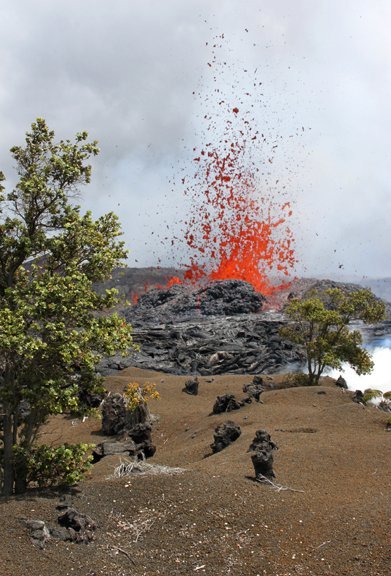 Noa Bourke's album, Kamoamoa Eruption